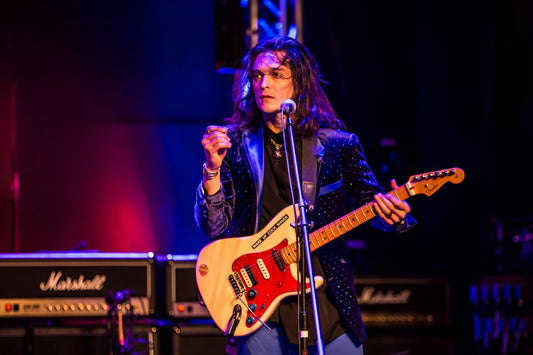 Derek Day using StageClix wireless system on stage