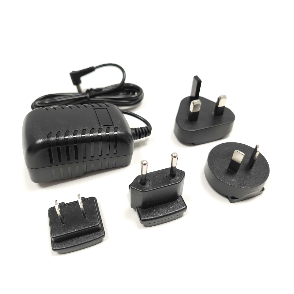 Power supply and adapters kit – Stageclix